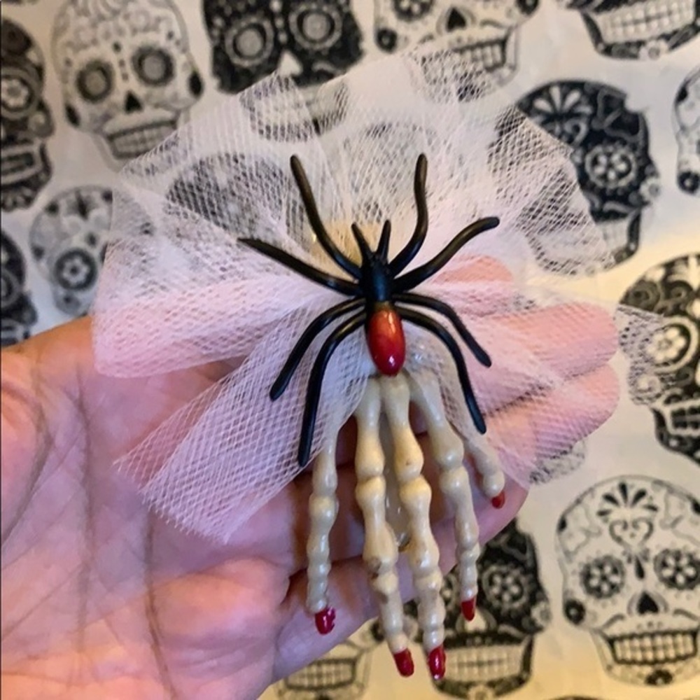 Skeleton hand hair clip Day of Dead Accessory new